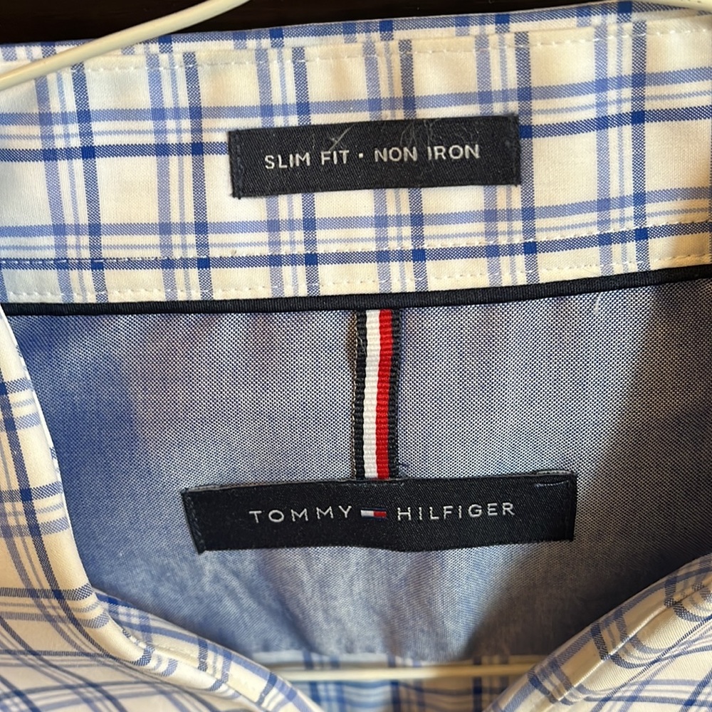 Tommy Hilfiger dress shirt 17-34/35